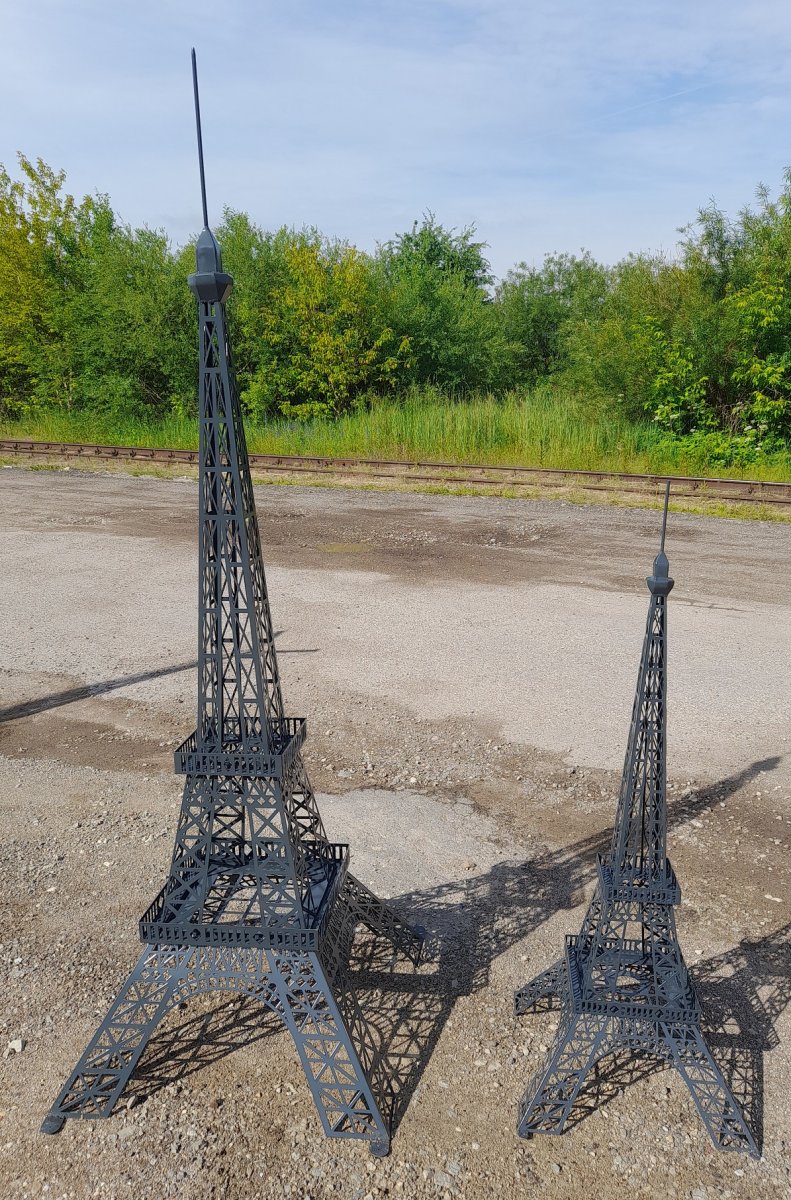 Obstacles/hinder – Eiffeltårnet (Paris, Frankrike) – 2 forskjellige størrelser - Image 8