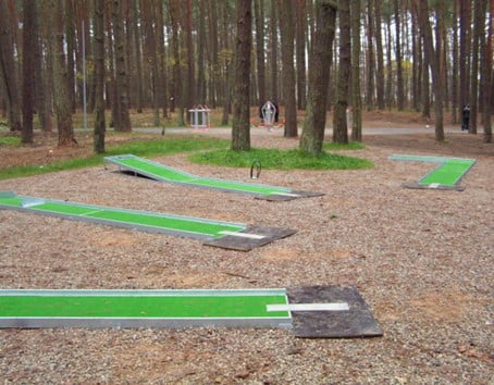 ** Standard Minigolf bane – metallramme 9 -12-18 hulls (5-15m fairways) - Image 7